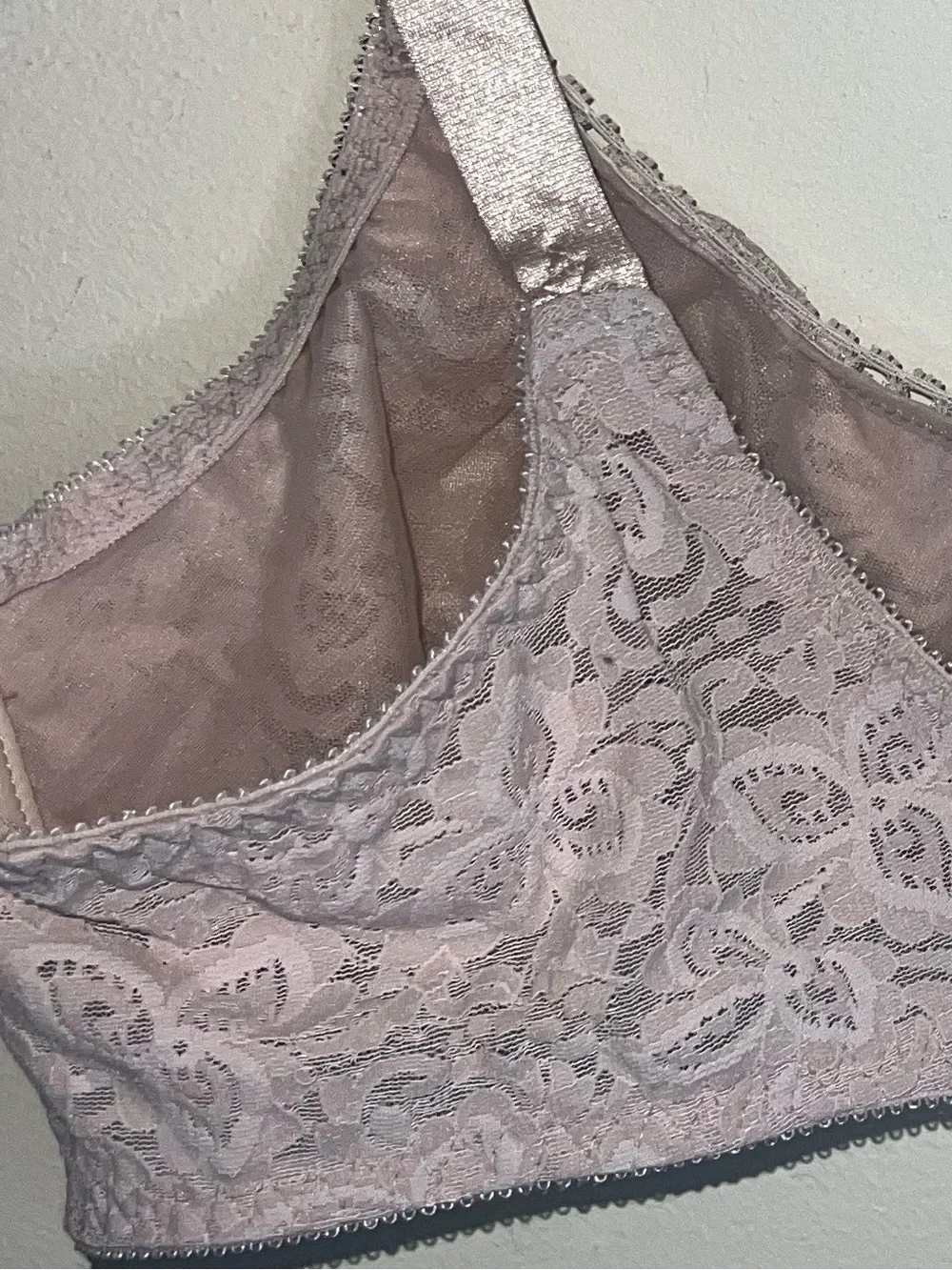 Bali Lace N Smooth Underwire Bra in Rose Size 40C